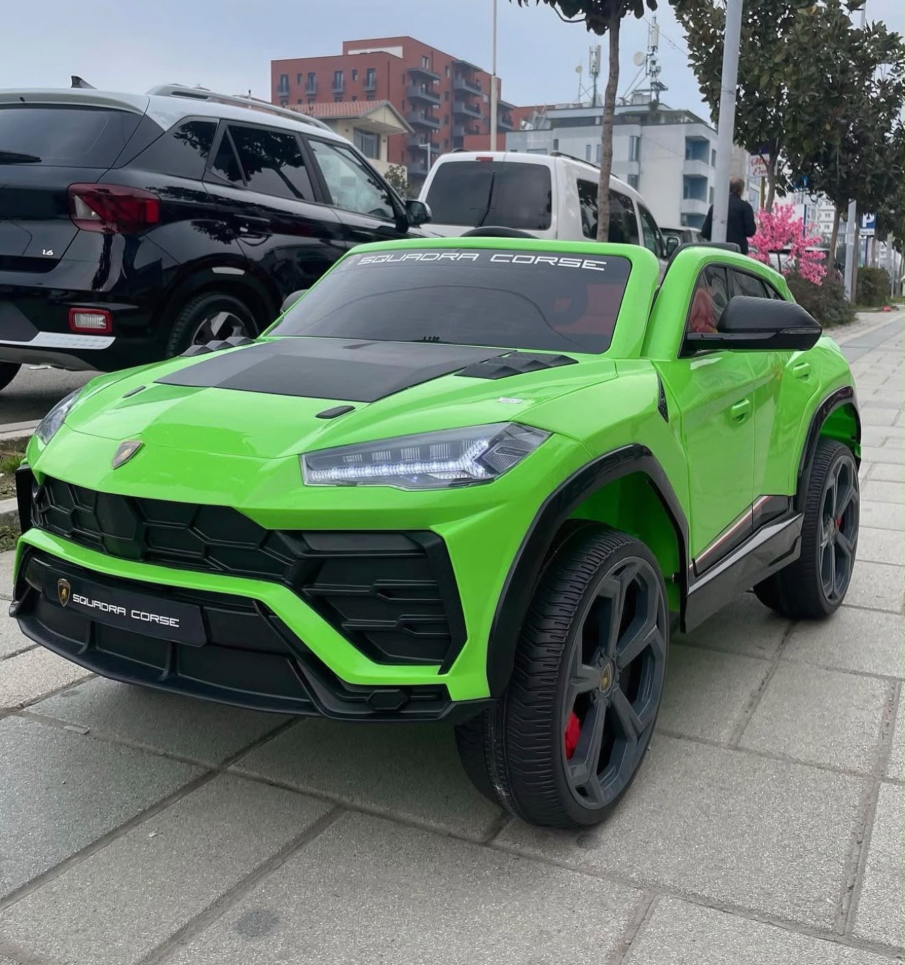 Licensed LAMBORGHINI URUS SUV COUPE🔥🔥🔥 thumbnail at bicycle shop Gandhinagar 3
